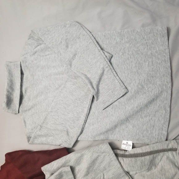 Bundle of Kids longsleeves (6pcs) - Picture 5 of 7